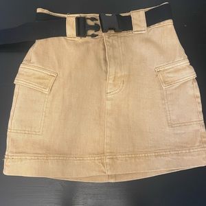 Pacsun size 25 skirt with belt
